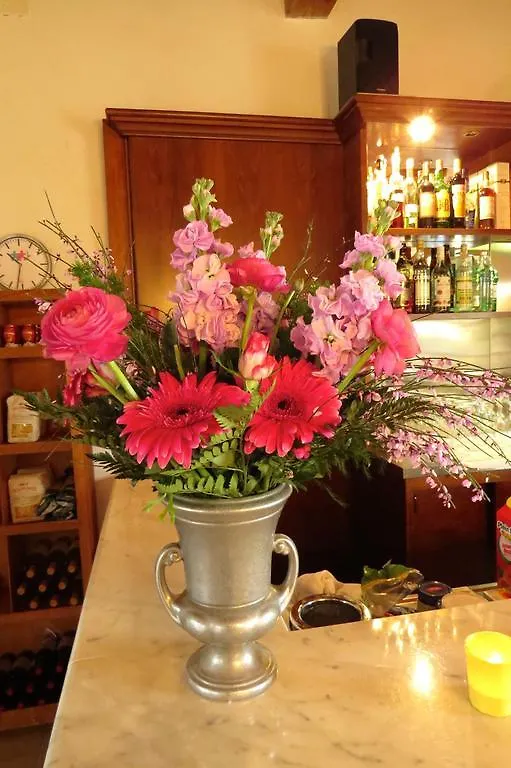 Le Valli Aparthotel Pomarance